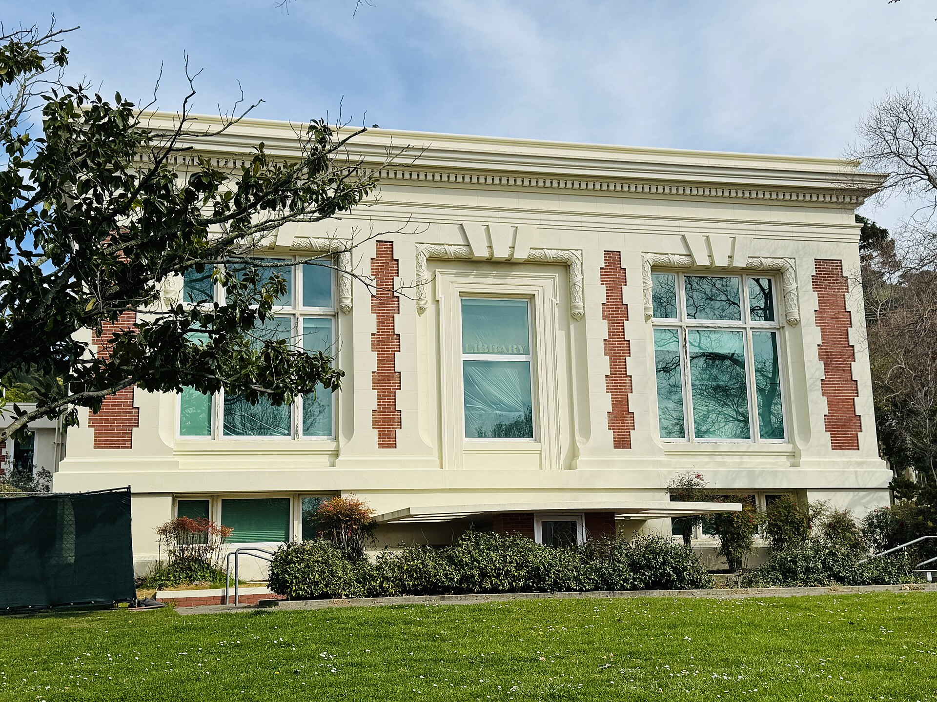 Lucas Valley neighborhood San Rafael